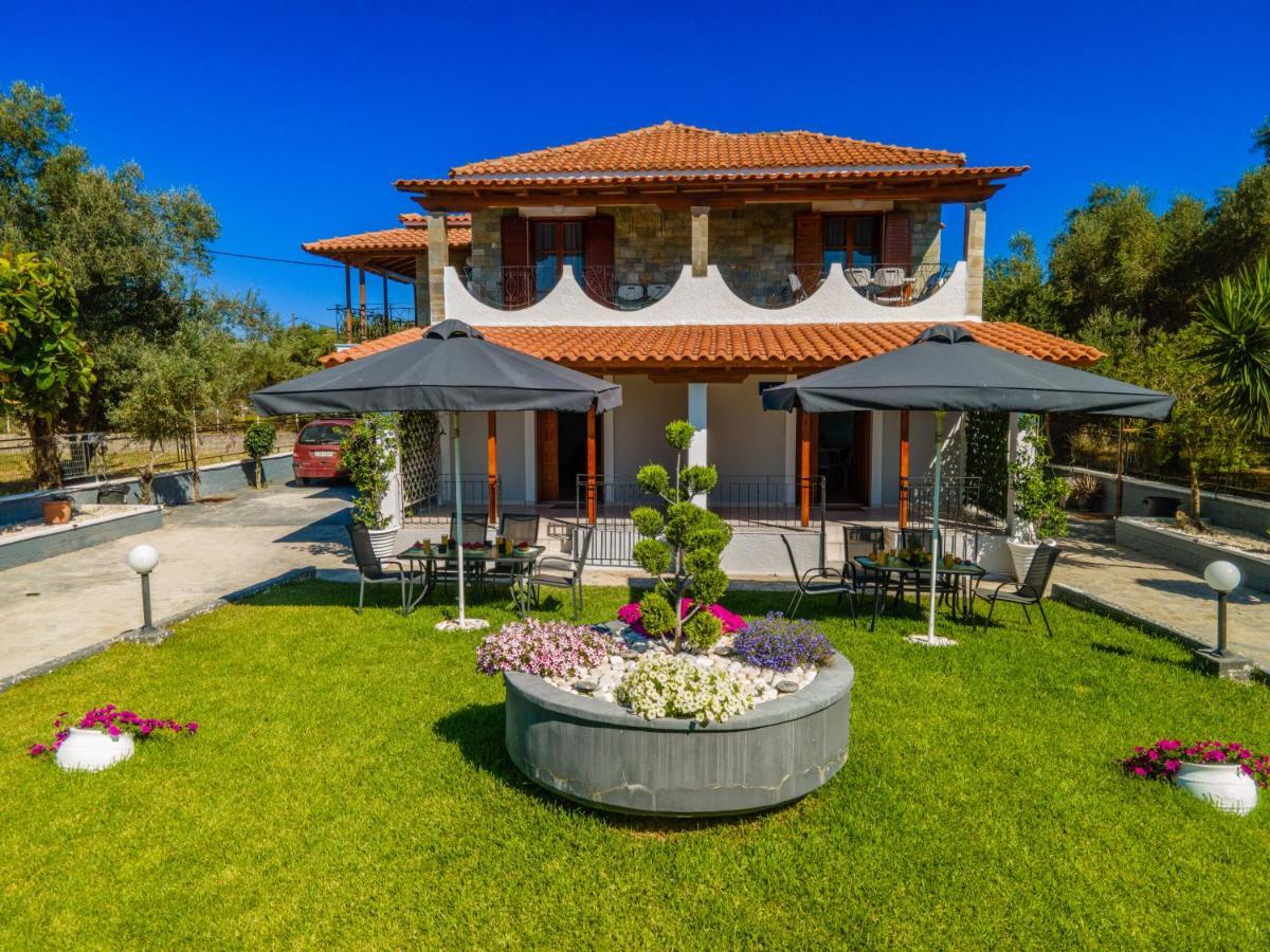 Afroditi Holiday Home - Yellow Apartment Svoronata Dış mekan fotoğraf